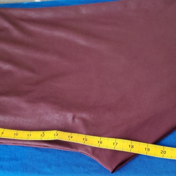 Women's Simply Vera Vera Wang High Rise Faux Leather Shaping Leggings 2X… - Picture 3 of 8